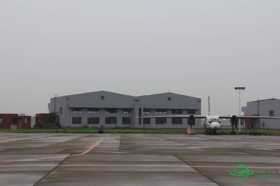 中国民用航空飞行学院主校区及广汉分院机场图片-2023 