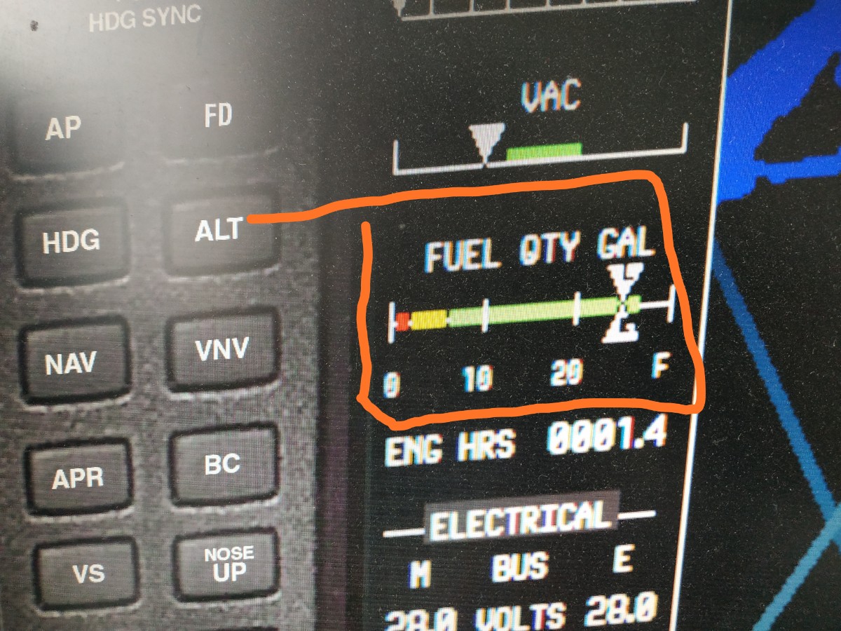 Carenado C172  G1000 的小赛 怎么配载燃油和重量-8649 